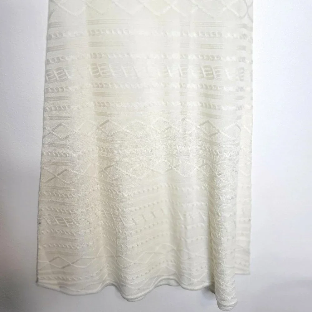 Cream Color Neutral Fine Knit Sweater Dress Women's Size Medium - Picture 12 of 13